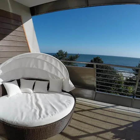 Dom Zdrojowy Prywatny 359 Lazurowa Gondola Apartment *